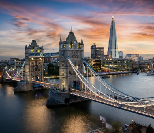 9 Crazy Facts To Prepare You For London